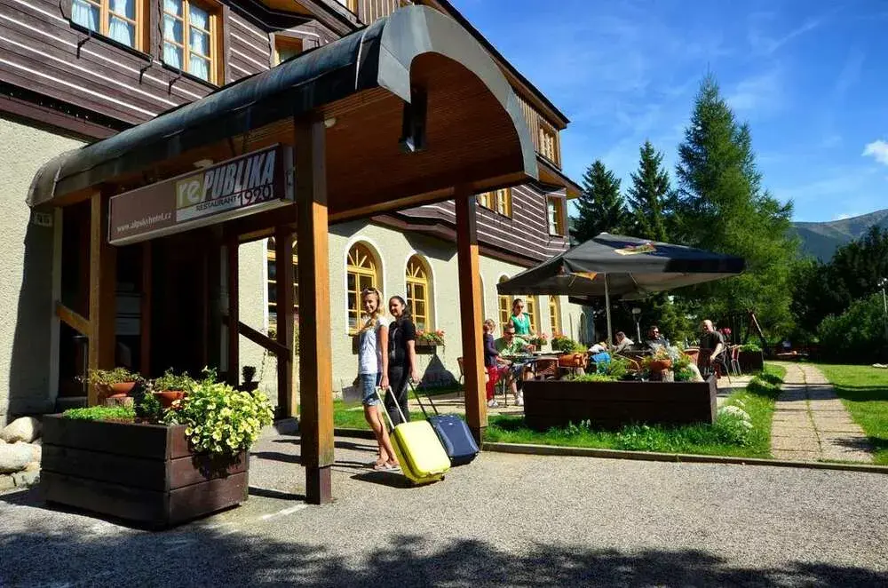 Photo 3 of Alpský hotel
